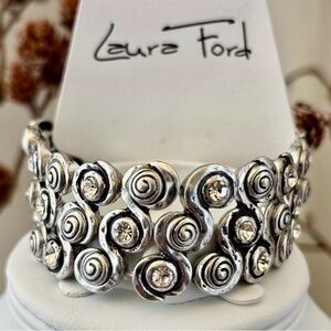 Laura Ford Silvertone 3 row,round S swirl clear rhinestones,stretch bracelet